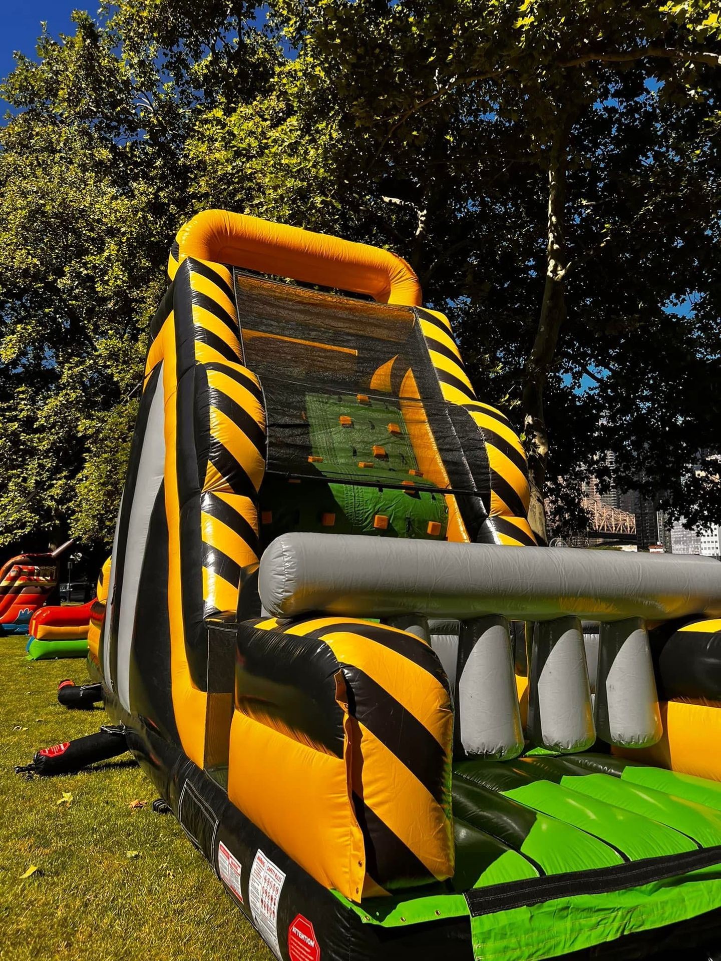 rides & slides